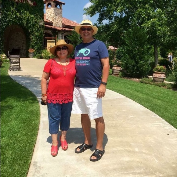 🌺 Meet your posher, Nancy!  I love Poshmark! 🌺 - Picture 3 of 8